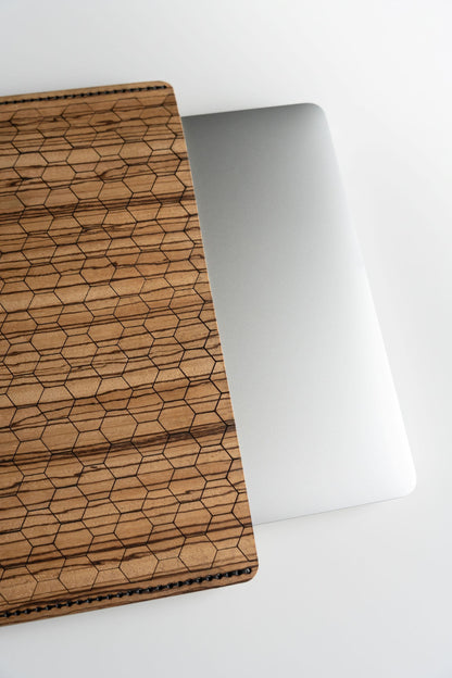 Laptoptasche aus Holz & Leder – MacBook Hülle