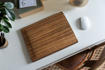 Laptoptasche aus Holz & Leder – MacBook Hülle